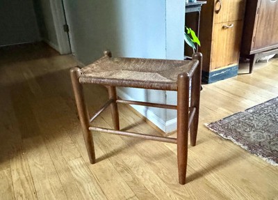 Vtg Wood Rush Shaker Bench | Rush Top Ottoman | Woven Sitting Stool