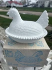 RARE Vintage Indiana Glass 7” Hen on Nest - *SLOTTED* MILK GLASS- MINT w/ BOX!