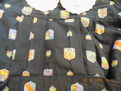 Vtg Girls Lace Collar Pleated Dress Charly Full Skirt Tie Back Coat of Arms Navy - Picture 4 of 11
