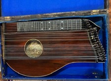 1860's Max Amberger German Zither 34 strings 29/5 , Casket  Bk. needs repair