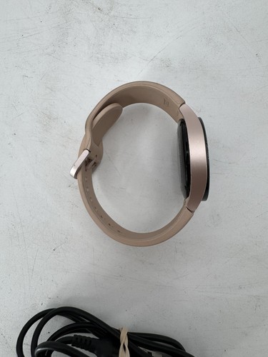 Samsung Watch 4 - SM-R865U - Rose Gold - 40mm - Cellular Unlocked - Photo 6 sur 8