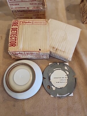 New Surplus Simplex Fixed Temperature Fire Alarm Detector 4255-8 477 ...