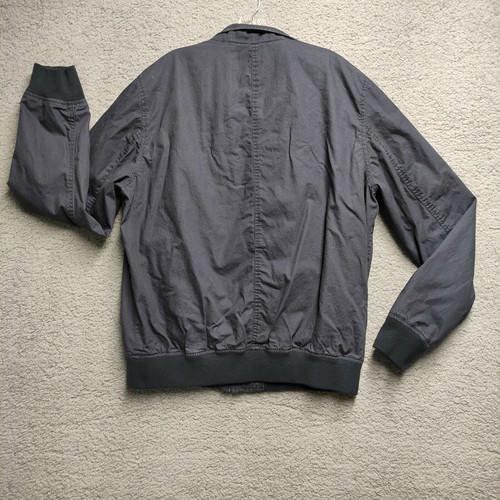 silver metallic puffer