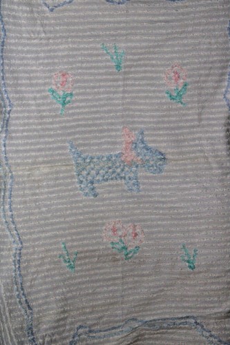 Vintage 1950's Chenille Baby Bedspread Crib Blanket Puppy Floral 40X48 - Picture 3 of 12