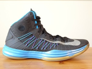lebron hyperdunks