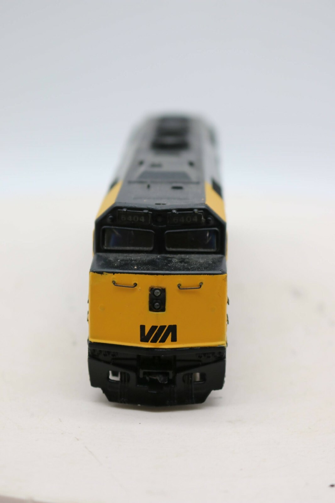Bachmann Spectrum Ho Locomotive Diesel EMD F40 PH Via 6404 - Échelle Ho - Comme Neuve