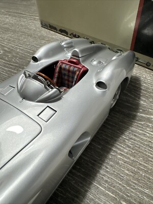 1/18 Scale CMC Mercedes Benz W196R 1954/55 Streamliner Body 1/18 Scale CMC Mercedes Benz W196R 1954/55 Streamliner Body