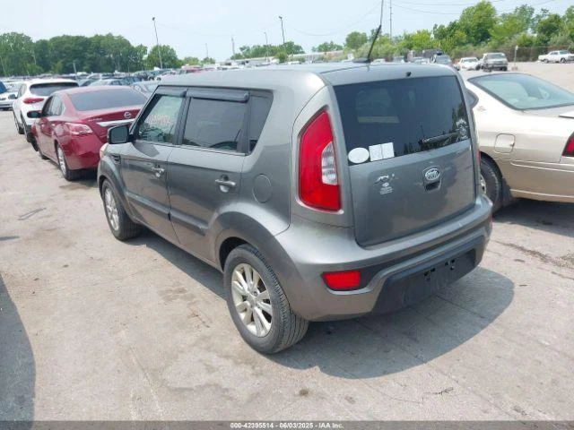 Motor soplador de climatización usado se adapta a: Kia Soul Grade A 2012 Foto 3 de 4