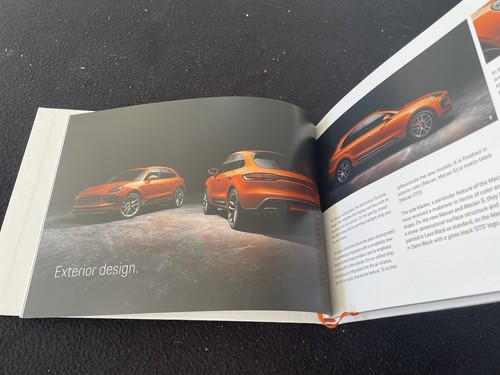 Porsche Macan S & GTS 2022 2023 nuevo con detalle de folleto del paquete catálogo de ventas de Estados Unidos - Imagen 4 de 8