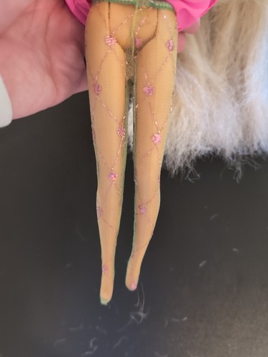 1991 Totally Hair Barbie Super Long Blonde Hair In Angel Face Dress With Earring - Afbeelding 6 van 7