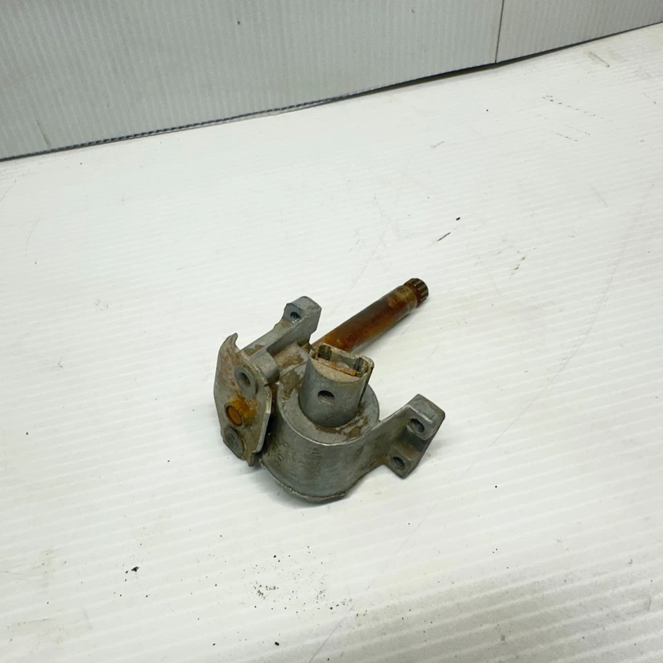 1968 Dodge Chrysler Plymouth Fury III Right Vent Wing Window Regulator 3824304 - Image 3 of 4