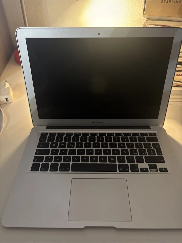 Apple MacBook Air 13” Early 2014 A1466 – 4GB RAM – SSD 128GB, foto 2 di 4