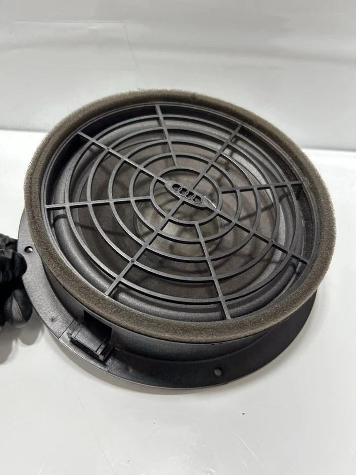 Altavoz de puerta de rango medio delantero izquierdo AUDI Q3 Q5 2013-2018 OEM 8R0035415A Foto 2 de 4