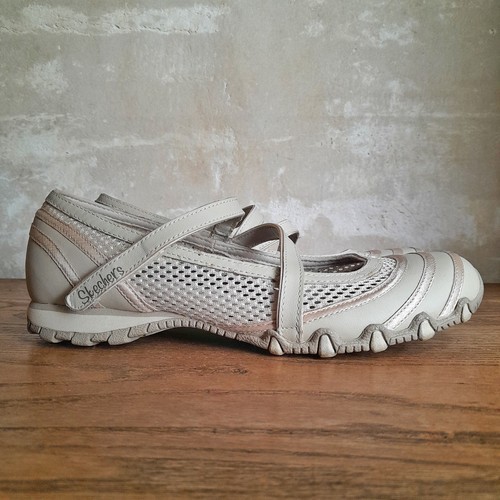 895. cream beige Skechers mesh mary jane ballet flats, 6.5