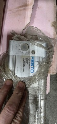 New Festo DNC-80-800-PPV-A Pneumatic Cylinder 80mm Bore 800mm Stroke