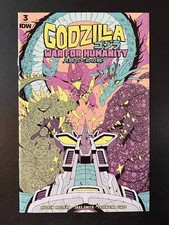 GODZILLA: WAR FOR HUMANITY #3 *NM OR BETTER!* (IDW, 2023) MCKENZIE 1:10 VARIANT