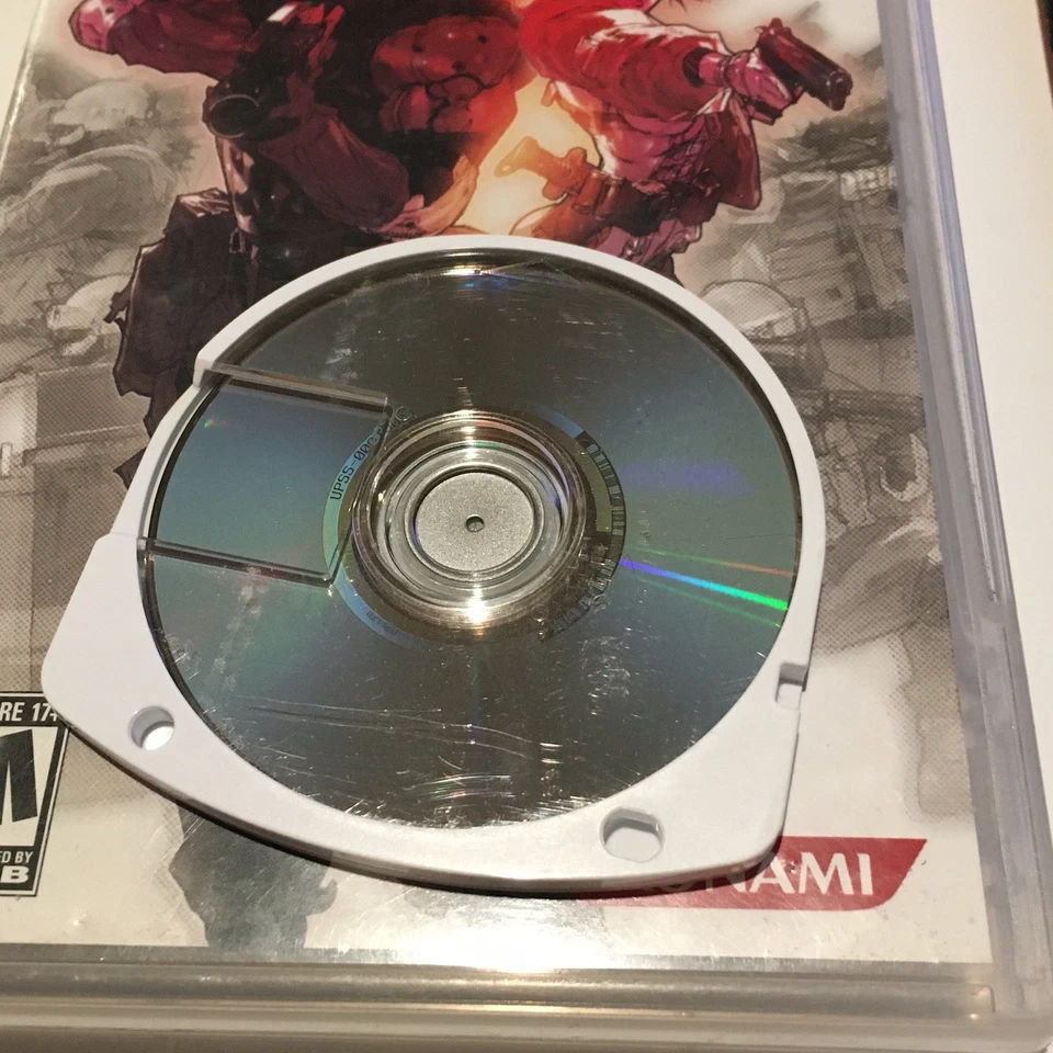 Metal Gear Acid (2005) Sony PlayStation Portable PSP Video Game - Image 3 of 4