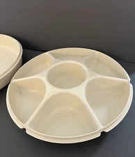 Tupperware Serving Center Fruits Veggie Dip Snack Tray Divided Picnic Tan