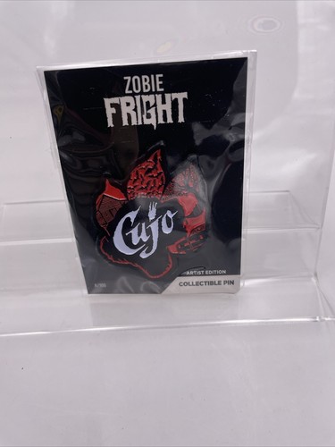 Zobie Fright Pack Cujo Movie Spilla Smaltata Variante Horror 4/100 - Foto 2 di 3