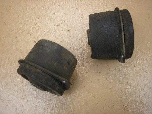 John Deere 400 Garden Tractor Front Engine Isolators AM35692 (2) - Picture 3 of 3