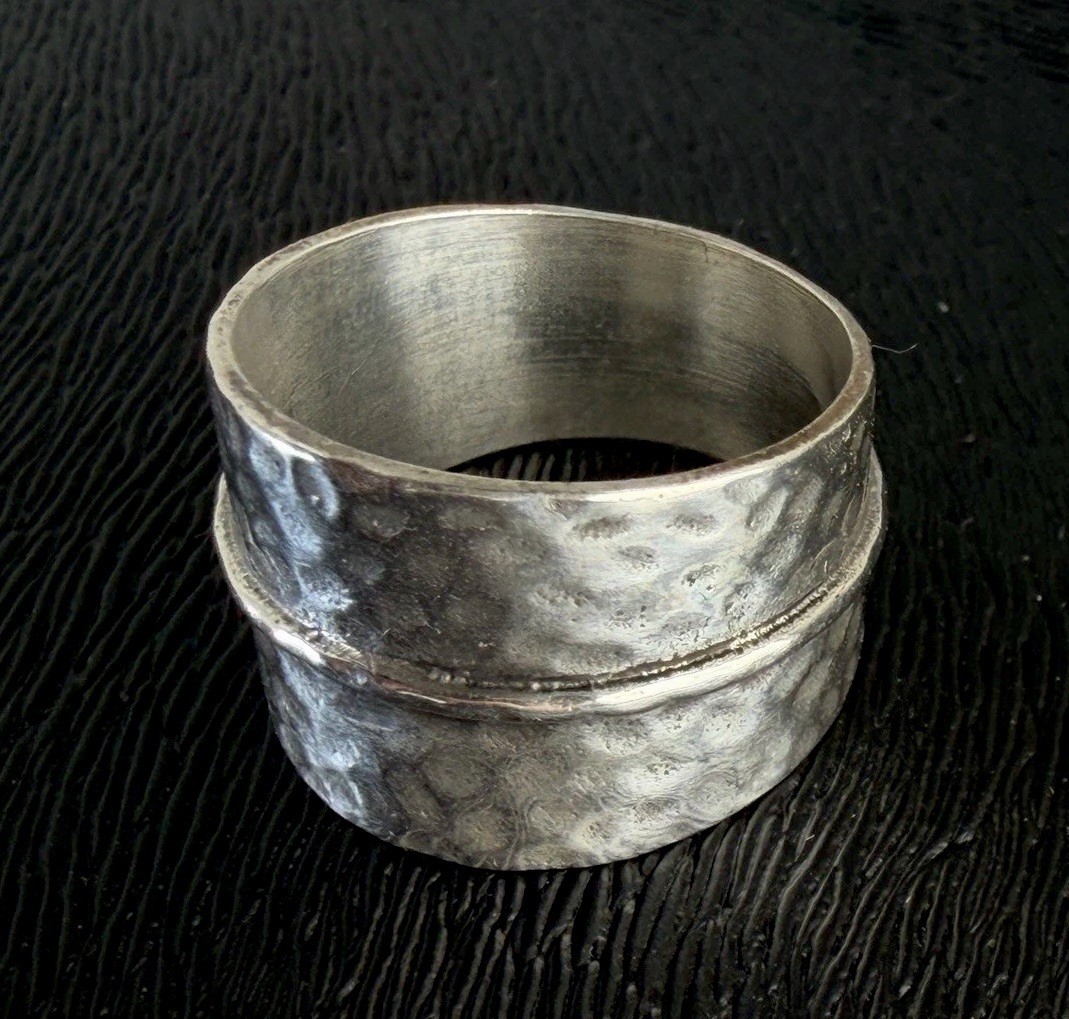 Sterling Silver 925 Premier Design Chunky Hammered Ring Style Size 7 5g Vintage