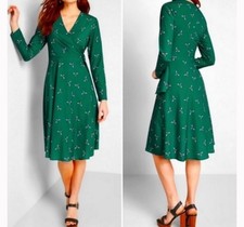 Modcloth Hutch Just Bee Yourself Size 10 Green Midi Dress Faux Wrap