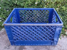 Vintage Milk Crate 70s LP Storage Steel Band Plastic CA Dairy Farm Bottle Carton