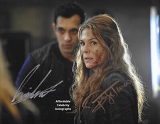 SACHIN SAHEL & PAIGE TURCO in THE 100. In Pers. COA. 10"x8" #824