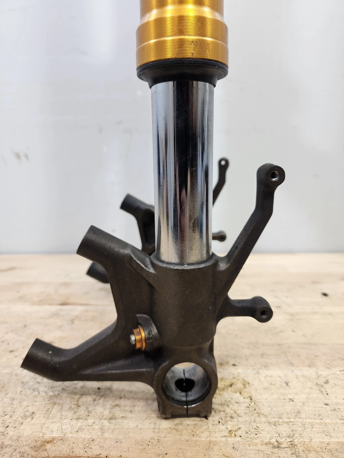 2005-2006 KAWASAKI NINJA ZX6R ZX636C OEM FRONT FORKS SHOCK
