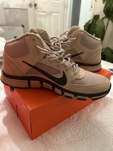 Nike Shield Free 7.0 Trainer - 第 3/5 張圖片