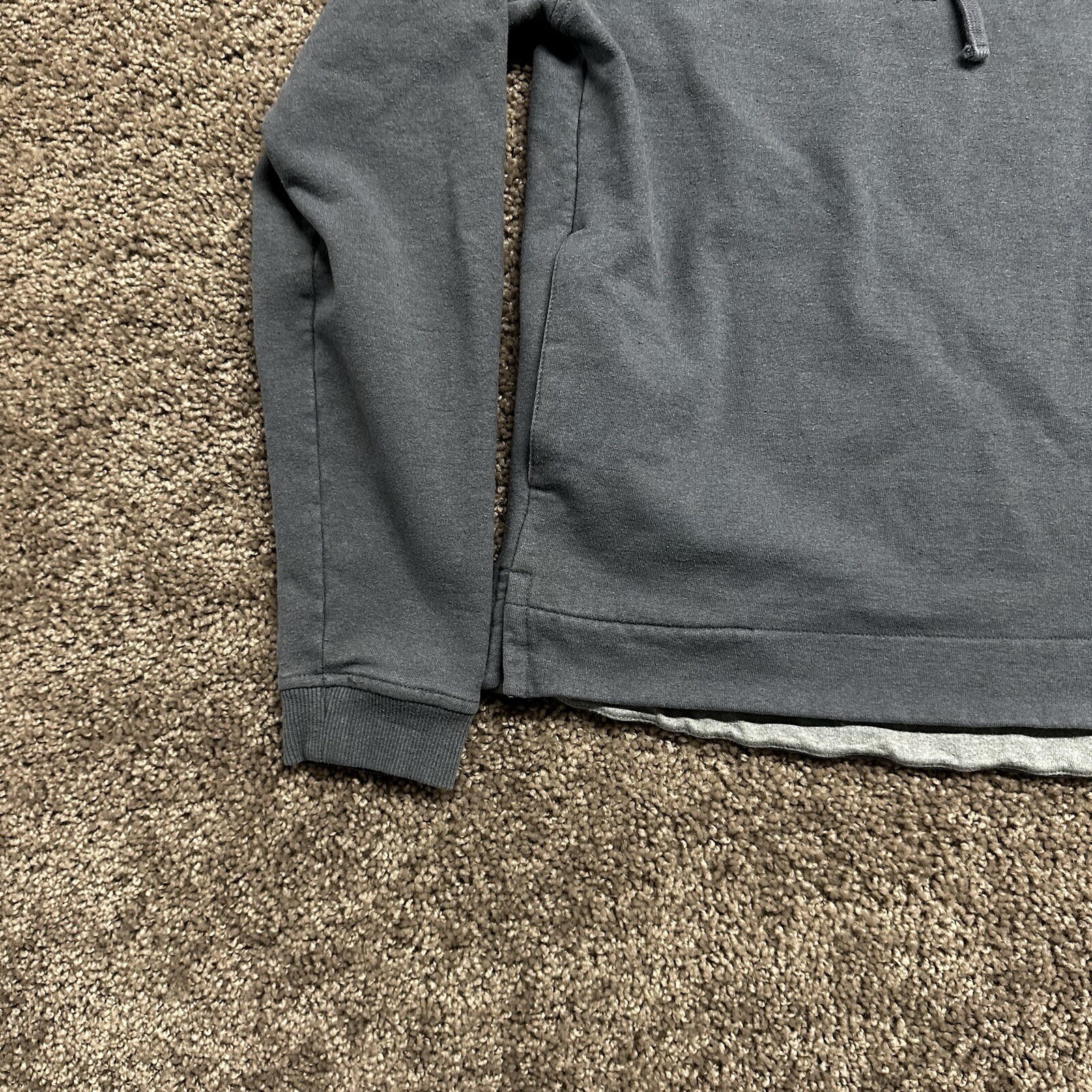 Patagonia Womens Fitz Roy Bear Uprisal Pocket Hooded Sweatshirt Size Medium  thumbnail 2