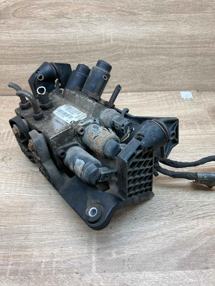 6760840 Active stabilizer control/valve assembly Fits for BMW 5 E60 E61 - Image 2 of 4