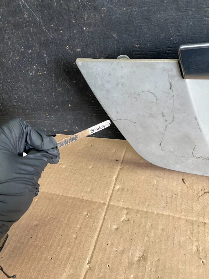 Infiniti I35 2002 2003 2004 tapa maletero matrícula trasera adorno OEM Q0583 DG Foto 4 de 4