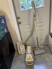 Vintage Electrolux Super J Golden Jubilee Model 1401 Canister Vacuum Cleaner.