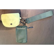 NEW Lululemon Dual Pouch Wristlet in Rainforest Green and Honeydew