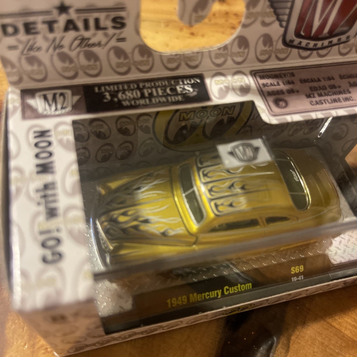 ミニカー M2 Machines 1949 Mercury moon M2 Machines 1949 Mercury Custom Moon Eyes Themed | eBay