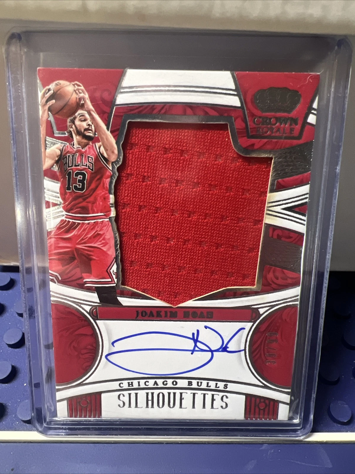 Joakim Noah trading card