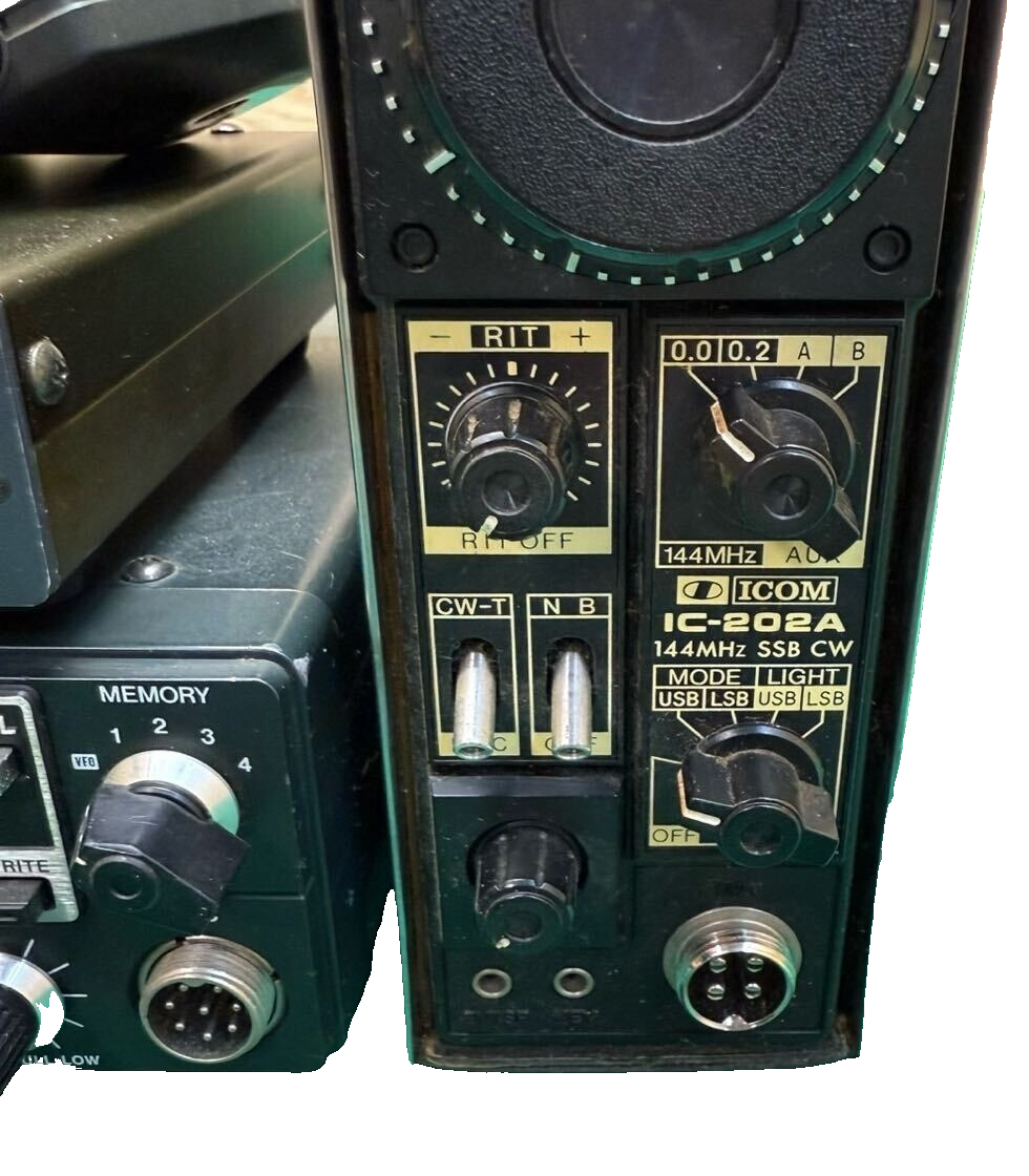 ICOM IC-202 144MHz帯 ハンディトランシーバー 箱付き ICOM IC-202