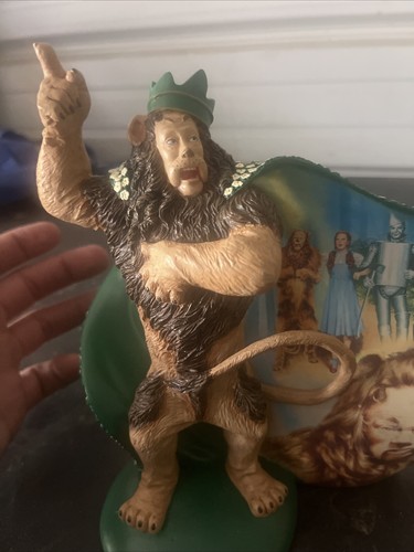 Wizard Of Oz Bradford Exchange Statue King of the Forest Cowardly Lion 2005 LTD - Picture 3 of 4