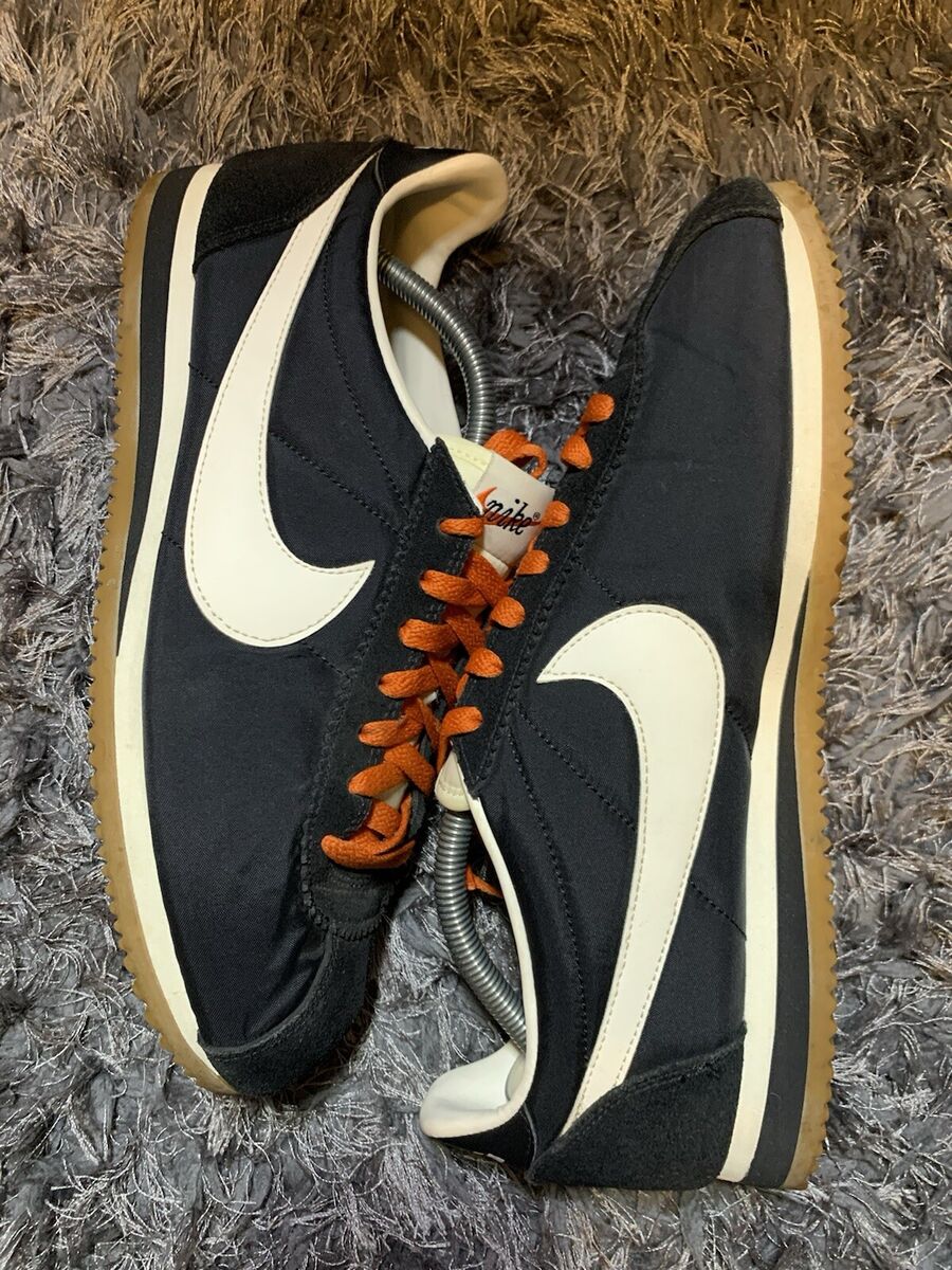 NIKE CLASSIC CORTEZ PREMIUM GUM SOLE NYLON 876873-002 NIKE CLASSIC CORTEZ PREMIUM GUM SOLE NYLON 876873-002