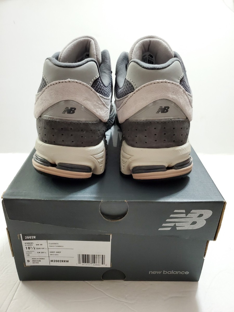 NEW BALANCE 2002R Raincloud/Concrete M2002RRW Men's Size