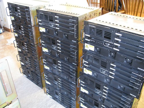 iDEN 800MHz QUAD BASE RADIO MODEL: T5939A - Picture 2 of 12