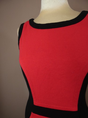 Yoana Baraschi Women's L Knit Sheath Dress Red & Black Sleeveless Stretch - Picture 3 of 9