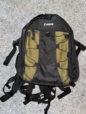 Canon 200EG DSLR Camera Backpack Black Green Padded Nylon Compartments Straps