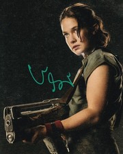 CAILEE SPAENY signed autograph 20x25cm ALIEN ROMULUS in person autograph ACOA