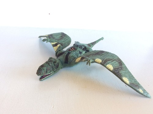 Figura Jurassic World DIMORPHODON 9", Hasbro 2015 - Imagen 2 de 4