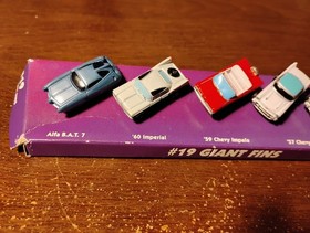 Micro Machines #19 Giant fins 1996 Galoob 75030