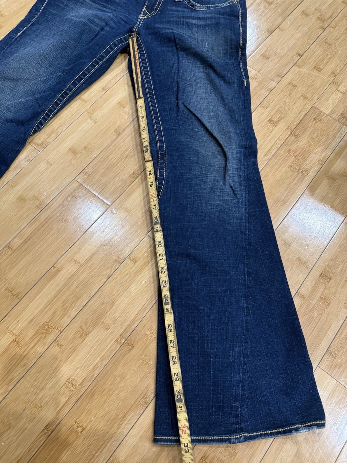 True Religion Disco Joey Big T Jeans Crystal Buttons Women’s 32 Flare Leg Y2K thumbnail 6