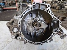 Boite de vitesse Mazda 121