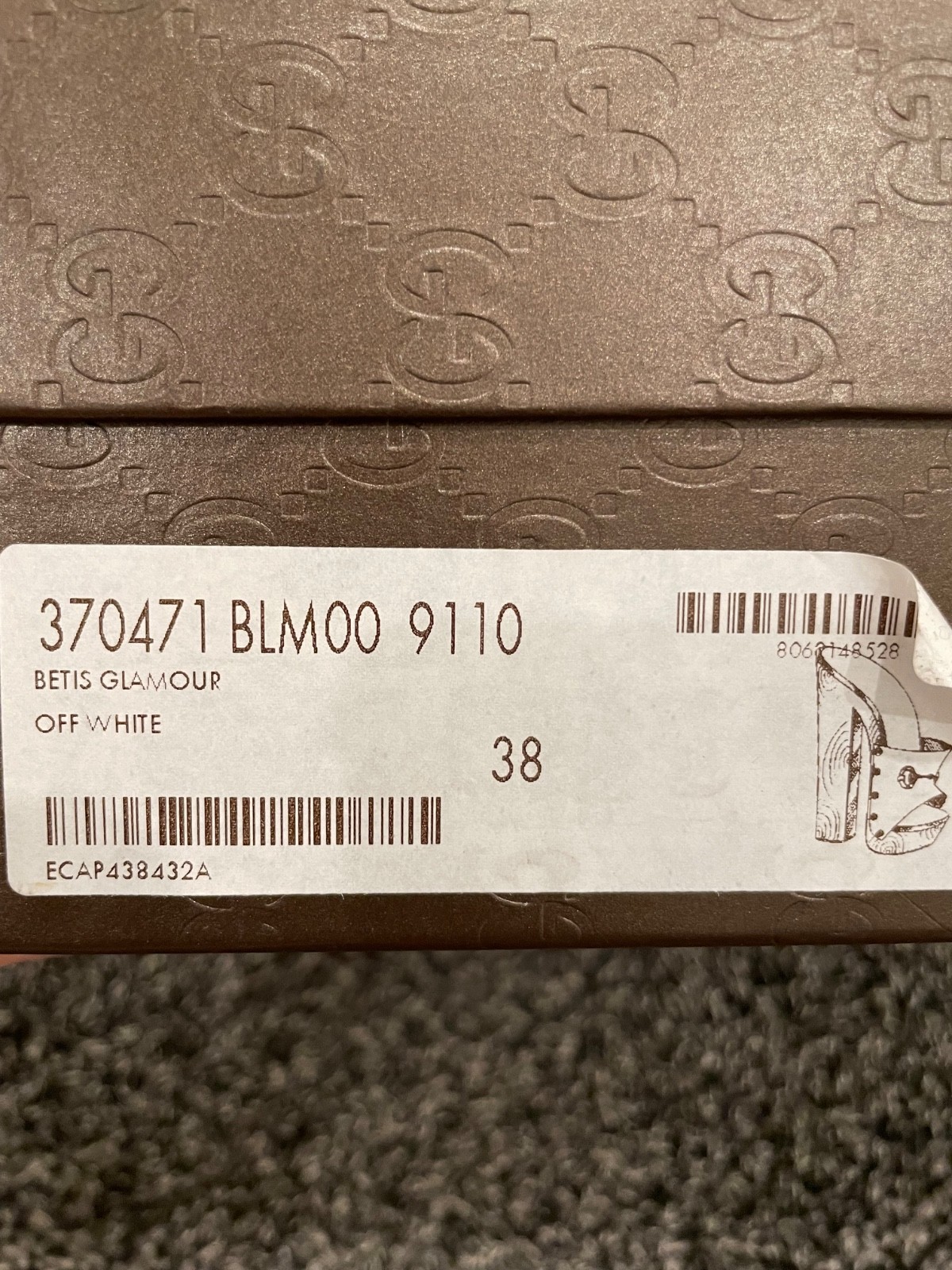 gucci leather clogs Italian size38 - image 13